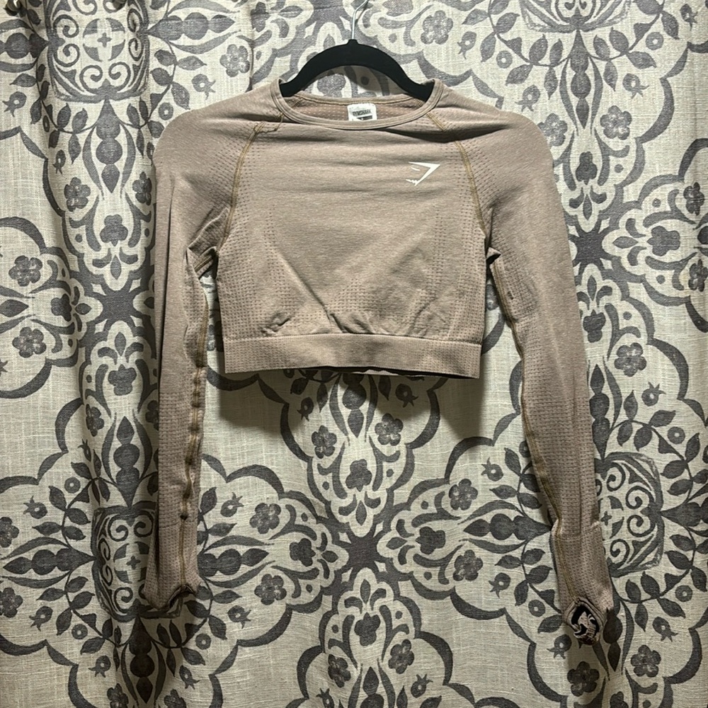 Gymshark long sleeve crop top